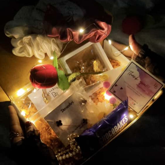 The Queen's Dream Gift Hamper