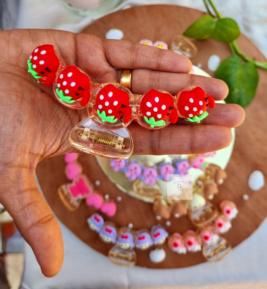 Big Size Cartoonic Cute Claws