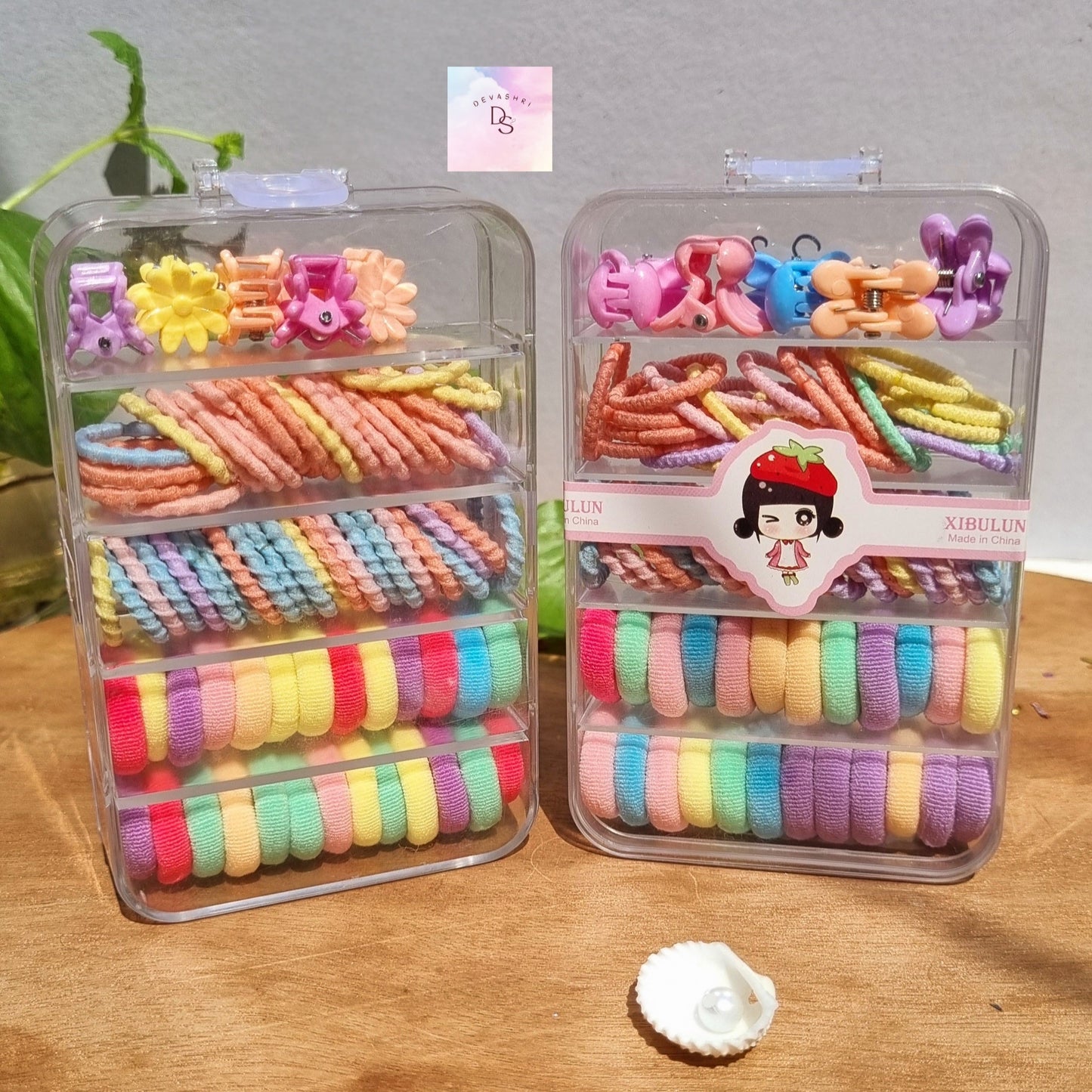 Kids Box Of Hair Ties and Mini claws