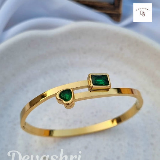 Mystic Green Gem Kada Bracelet