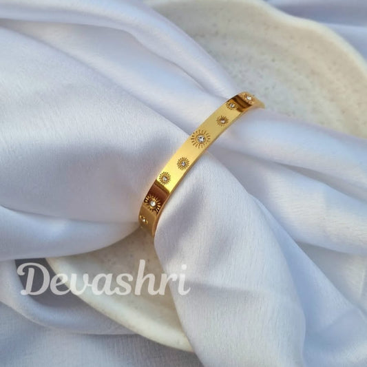 Golden Sun Shine Kada Bracelet