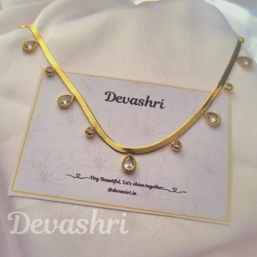 SereniDrop Necklace
