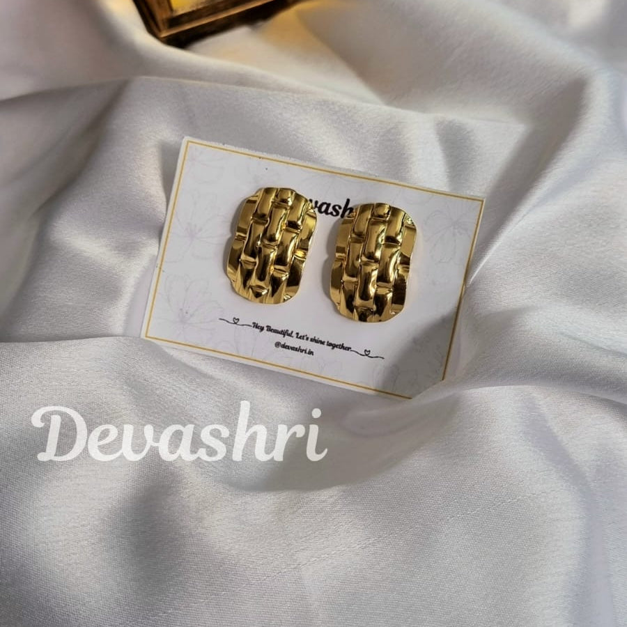 Diana Earrings