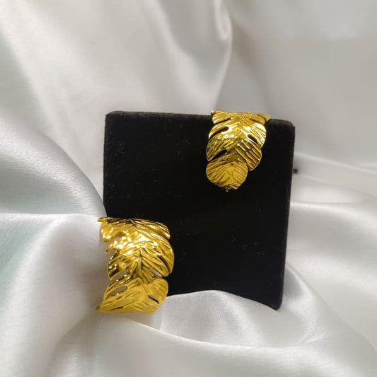 Leaf Textured Hoop Earrings