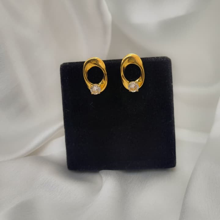 Amora Solitaire Earrings
