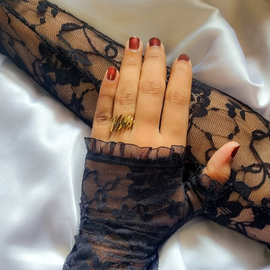 Celeste Flow Ring