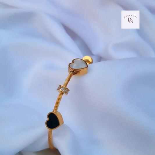 Classic Heart Magnetic Kada