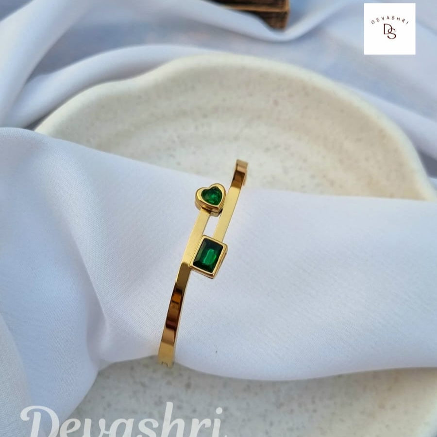 Mystic Green Gem Kada Bracelet