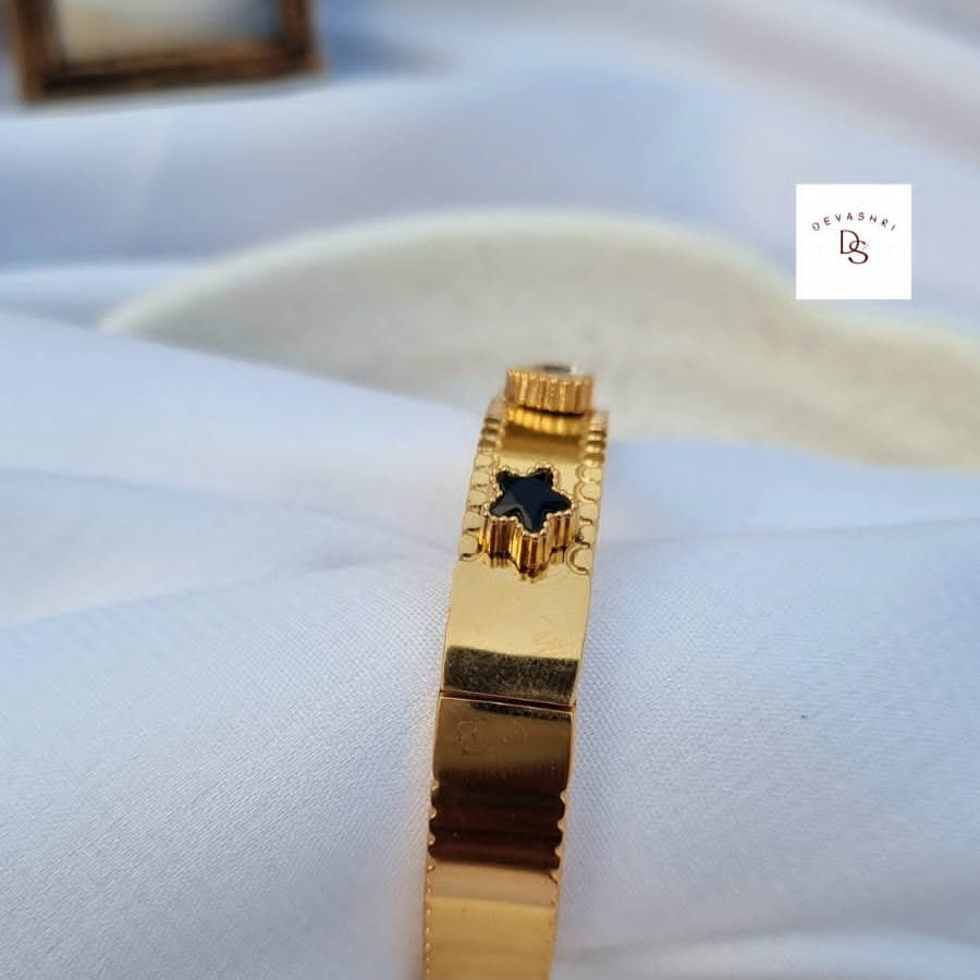 Twilight Black Star Kada Bracelet