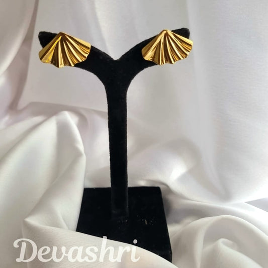 Seashells Keeper Earrings