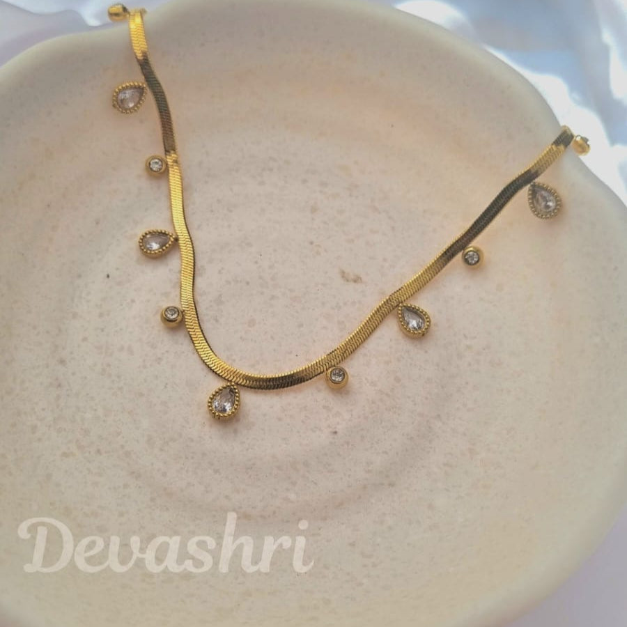 SereniDrop Necklace