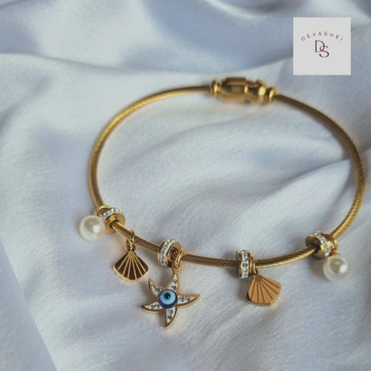 Evil Eye Shell Charm Bracelet